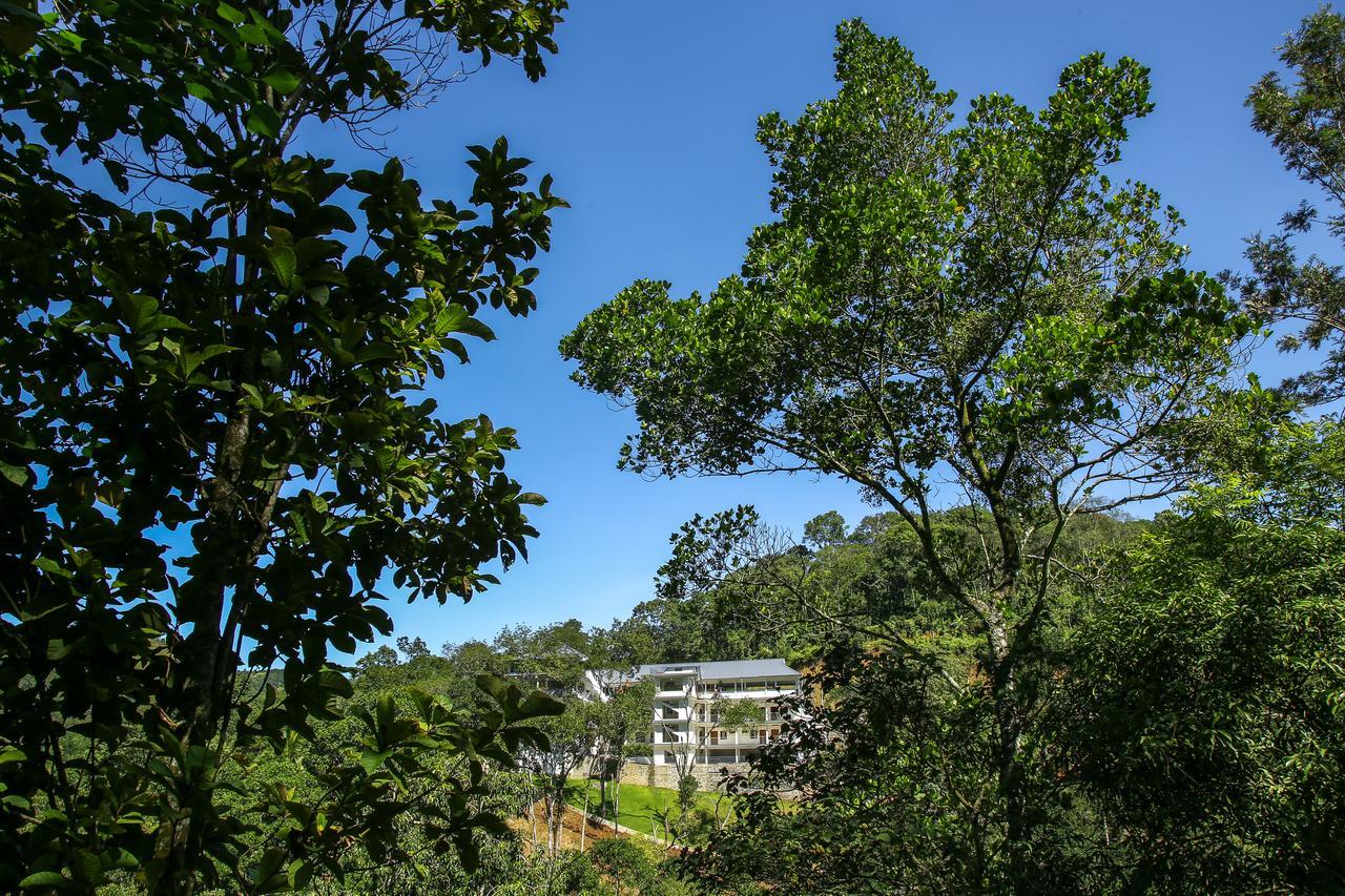 Hotel Hostess Thekkady Exterior foto