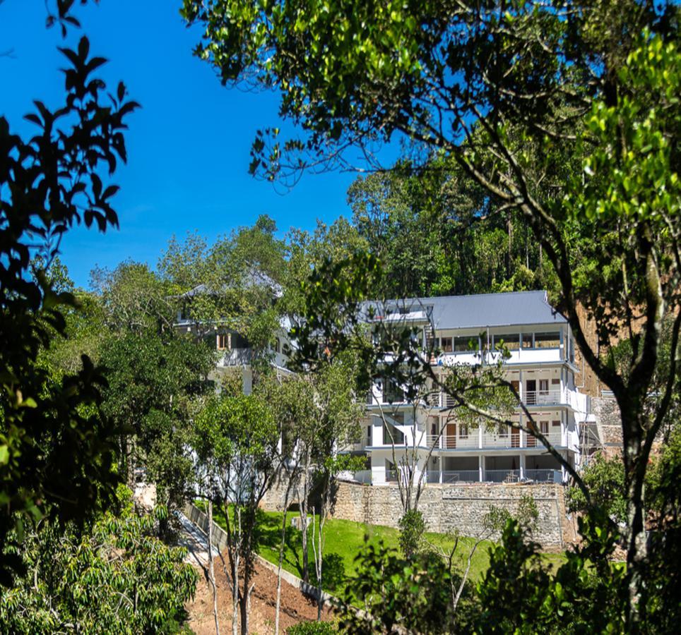 Hotel Hostess Thekkady Exterior foto