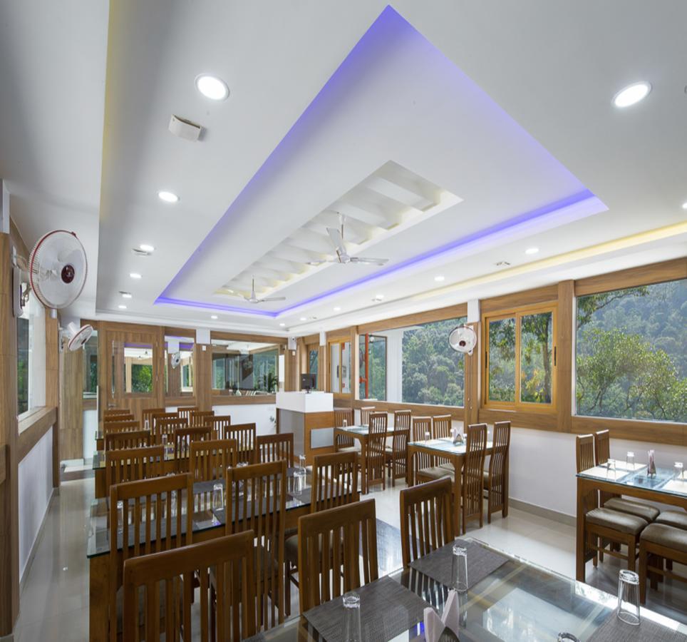 Hotel Hostess Thekkady Exterior foto