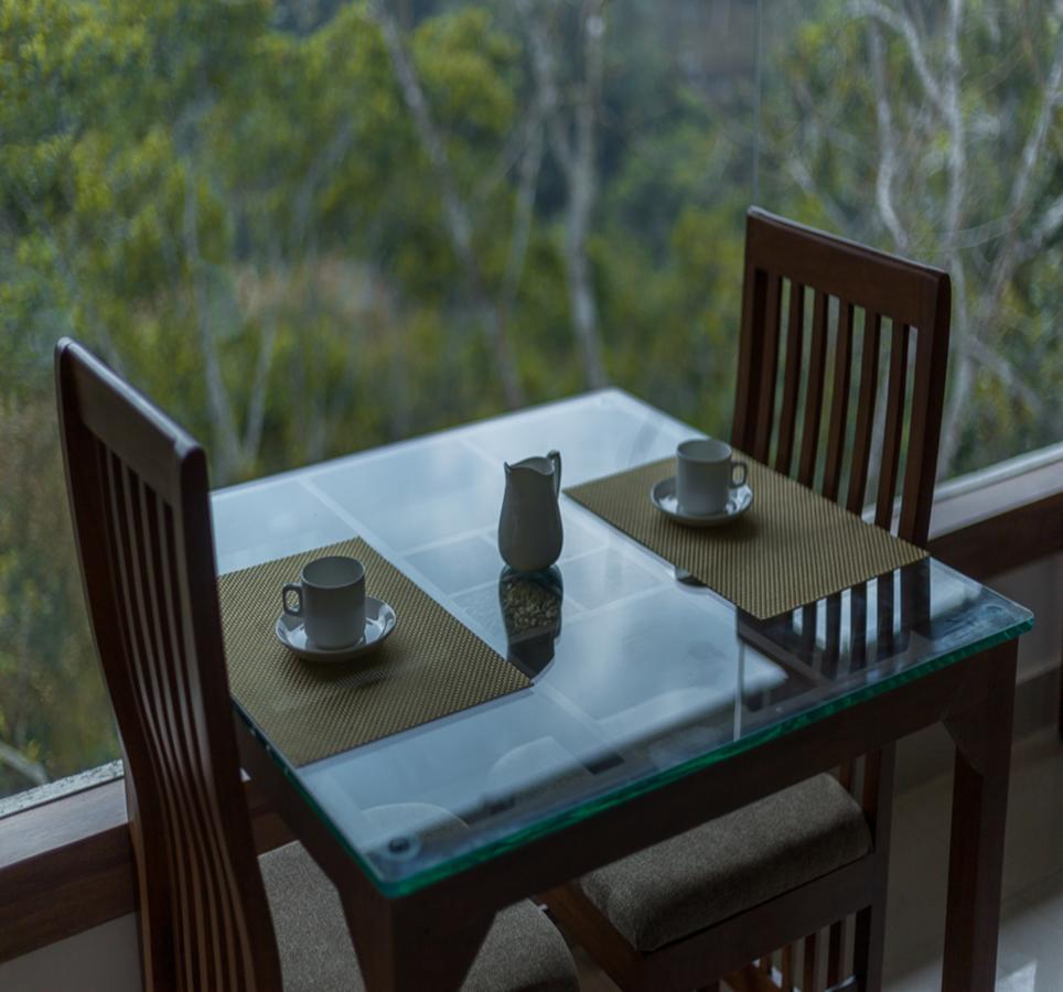 Hotel Hostess Thekkady Exterior foto